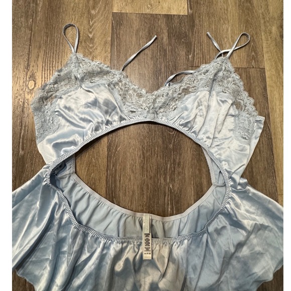 NWOT SKIMS Teddy Bodysuit Light Blue Lace Trim Cutout Size 3X - Picture 5 of 5